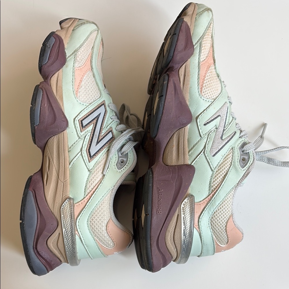 Size 8 New Balance 9060 "Clay Ash" sneakers